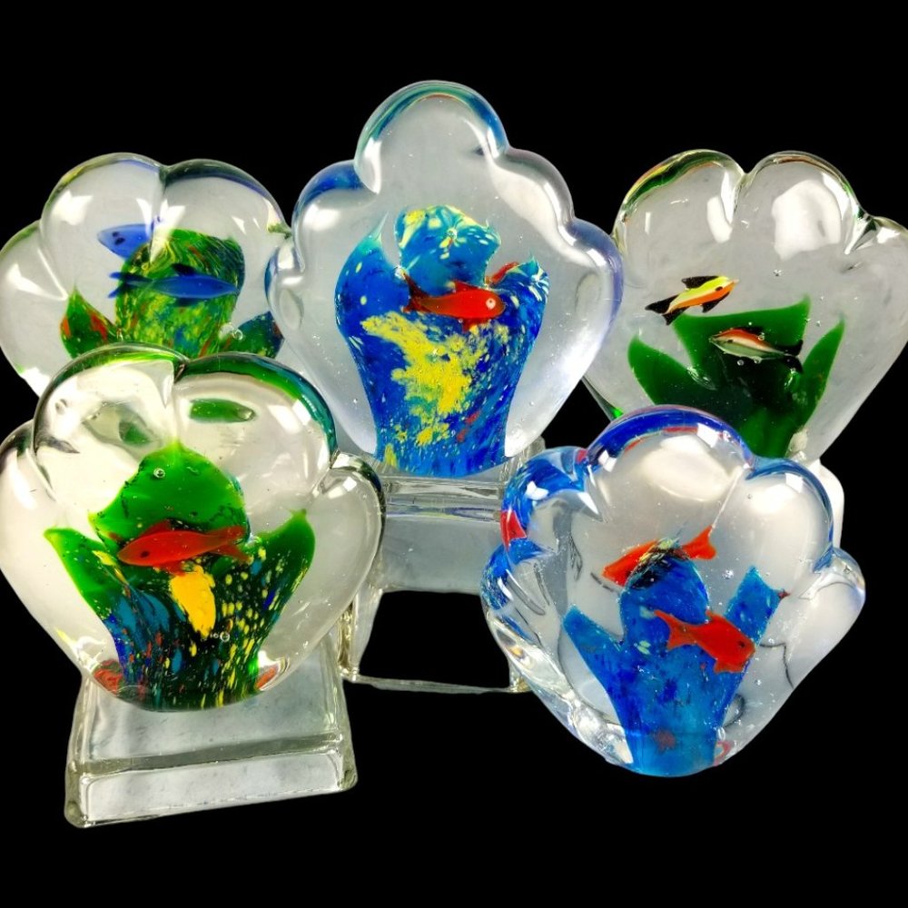 Murano Hand-Blown Double-Sided Fish Aquarium Italian Art Glass Paperweight.